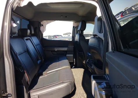 2022 Ford F-150 Lariat z USA, uszkodzony, nr VIN 1FTFW1E81NFB11691